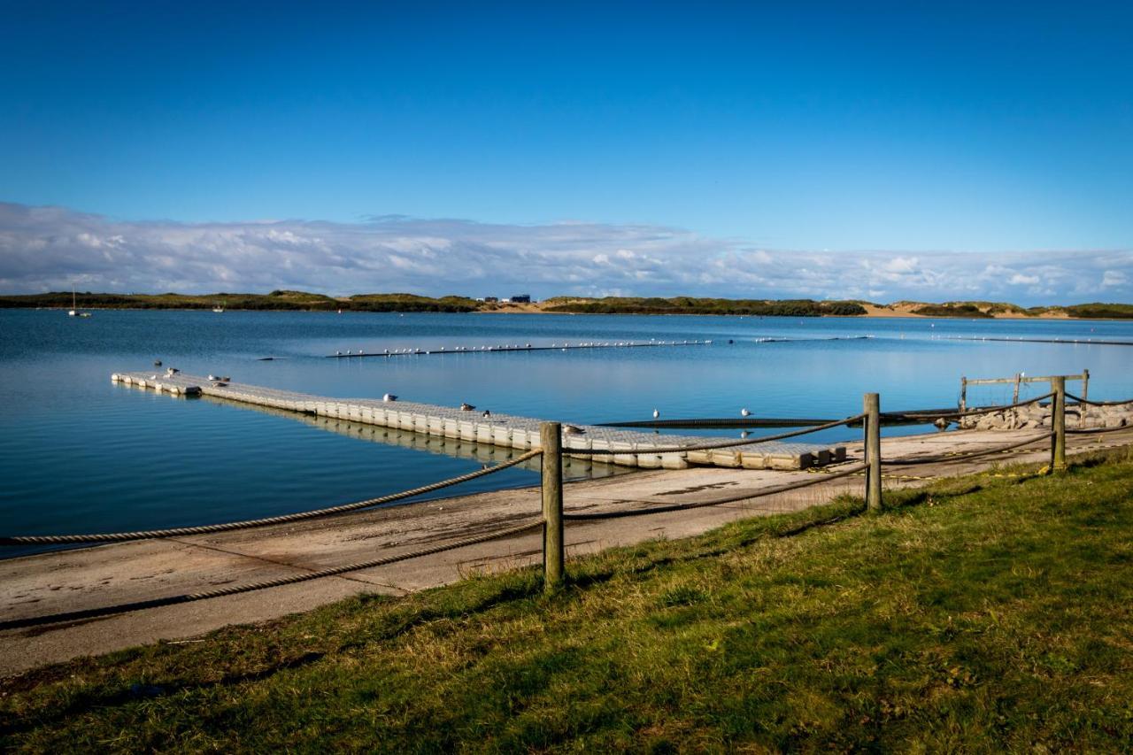 The Lake House Waterloo Bagian luar foto