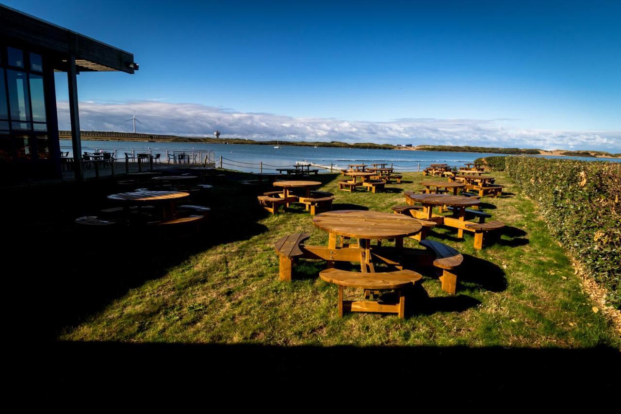 The Lake House Waterloo Bagian luar foto